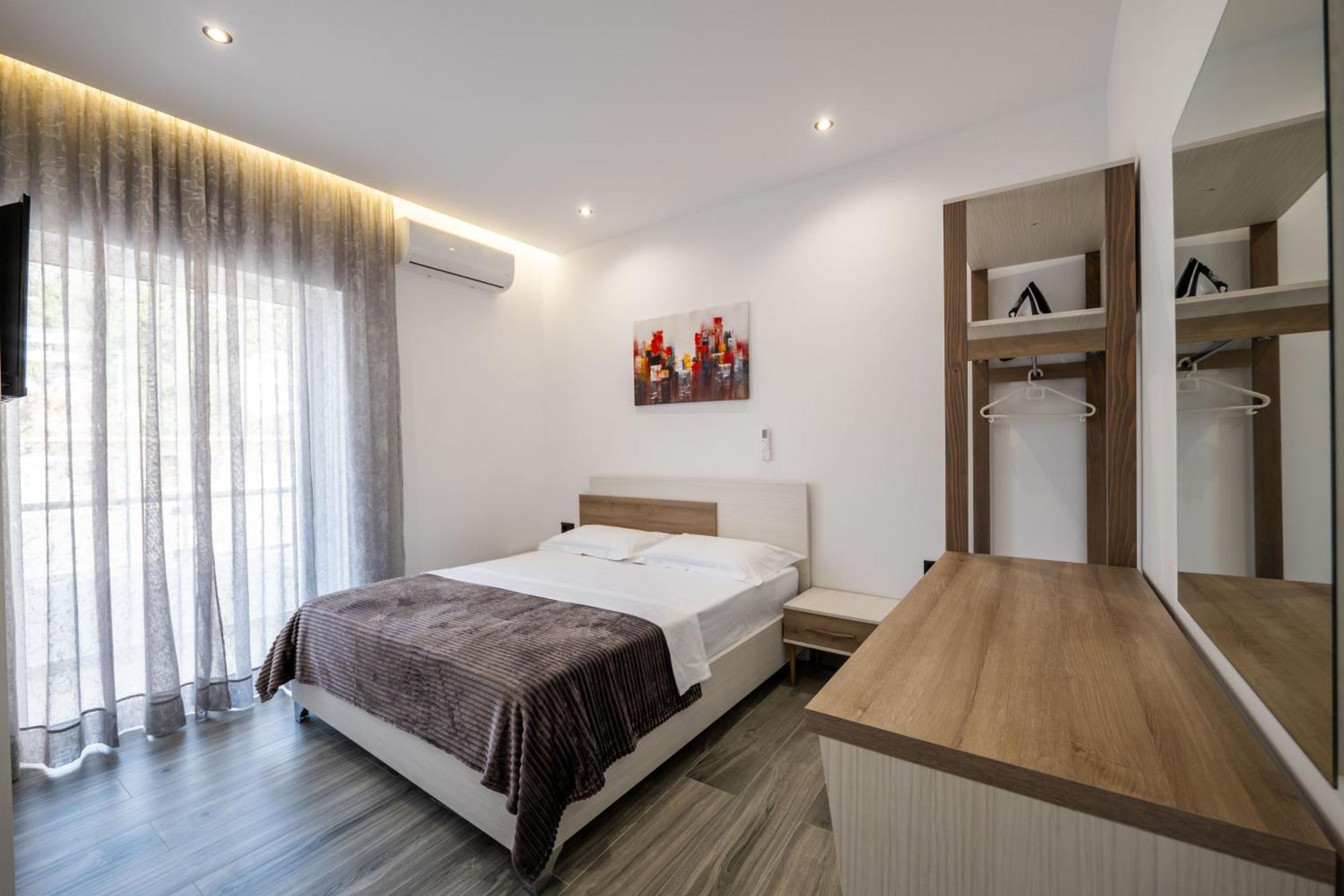 Eden Suites&Apartments Sarande Exterior photo